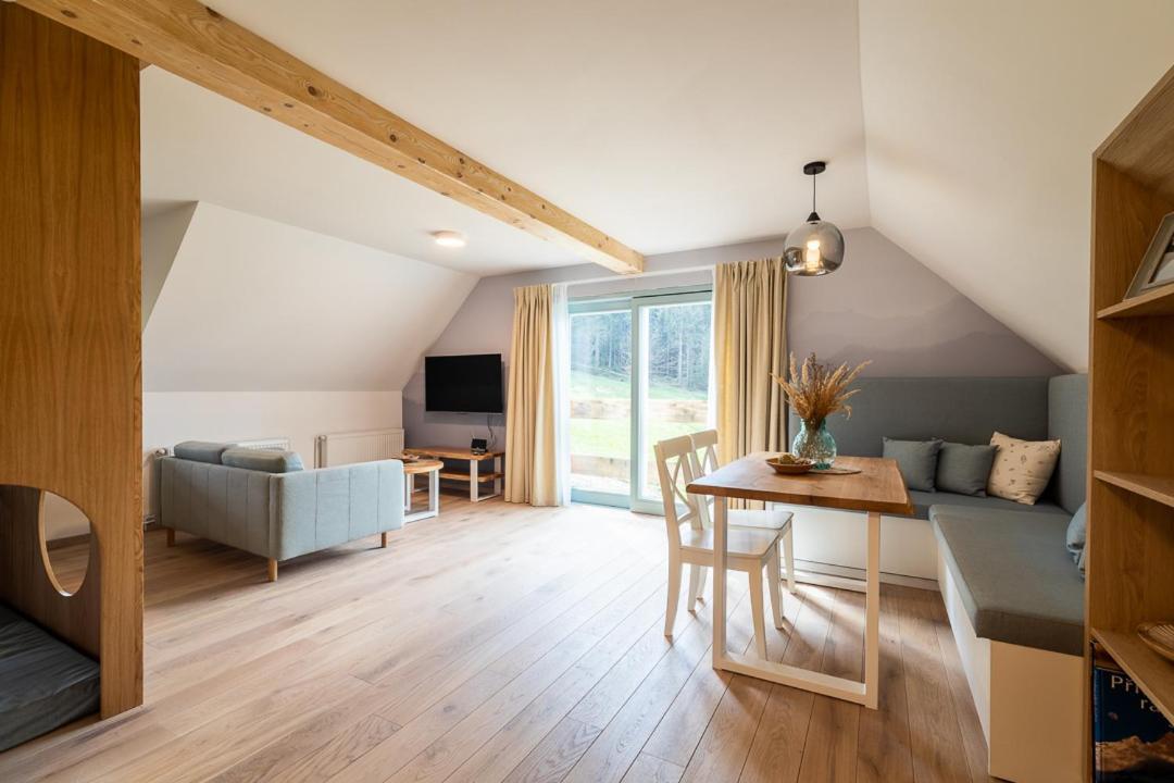 Apartmany U 3 Zbuju Malenovice  外观 照片